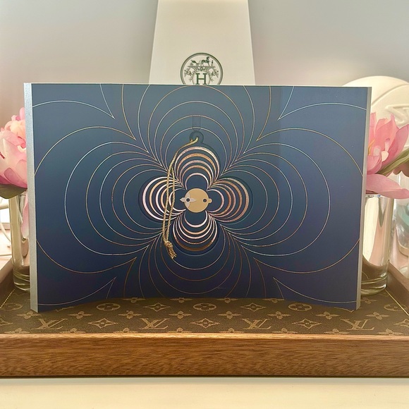 Louis Vuitton Silver Wood EPI Trunk Vivienne Ornament 2021 - Picture 4 of 9